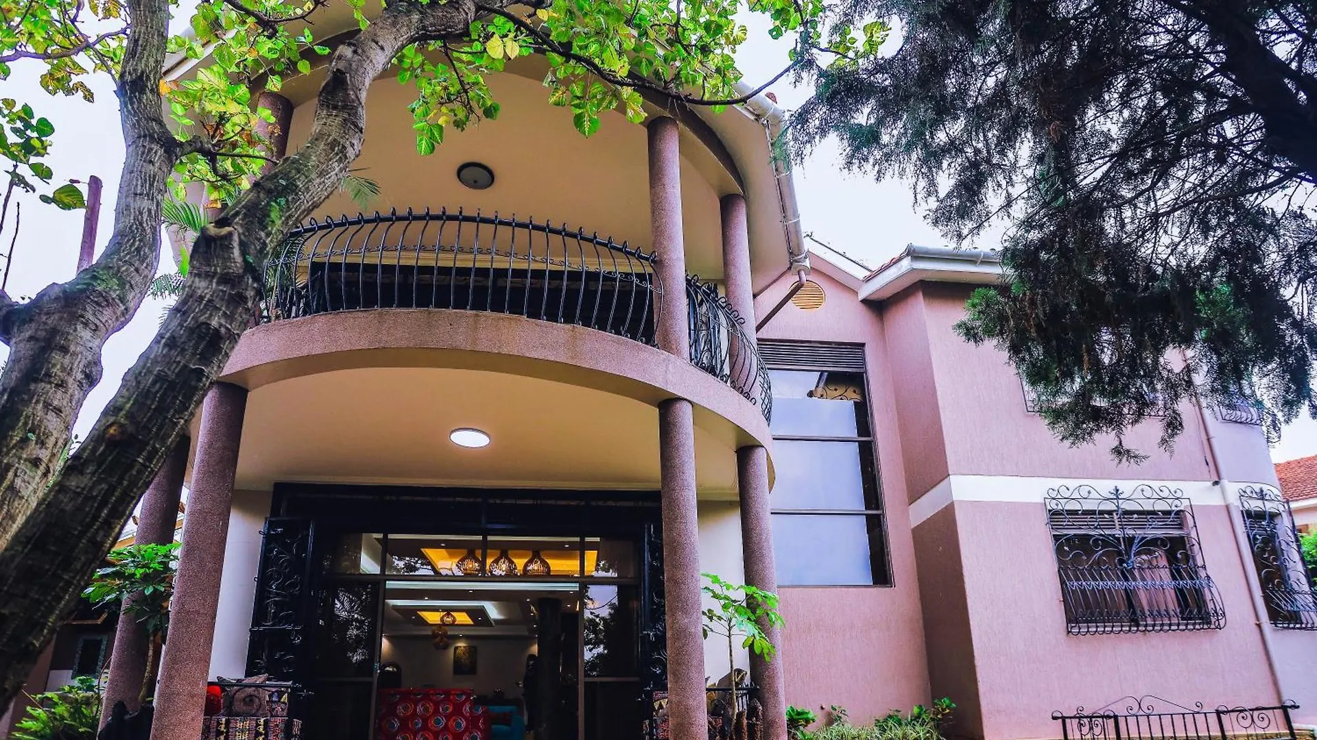 Gazelle Guest House Kampala Uganda